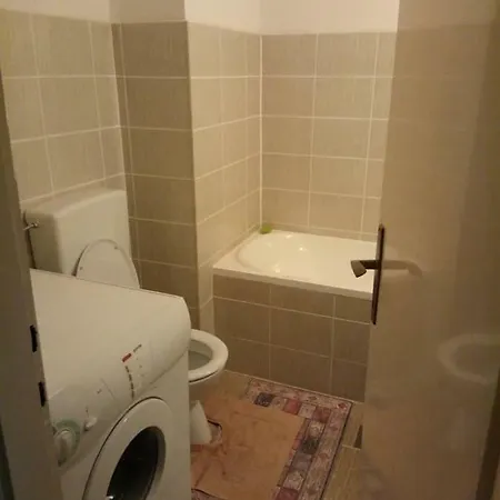 Anna Apartment